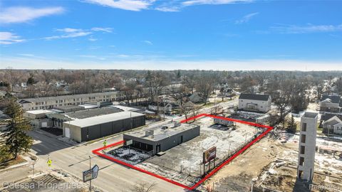 484 Auburn Avenue Pontiac City MI 48342