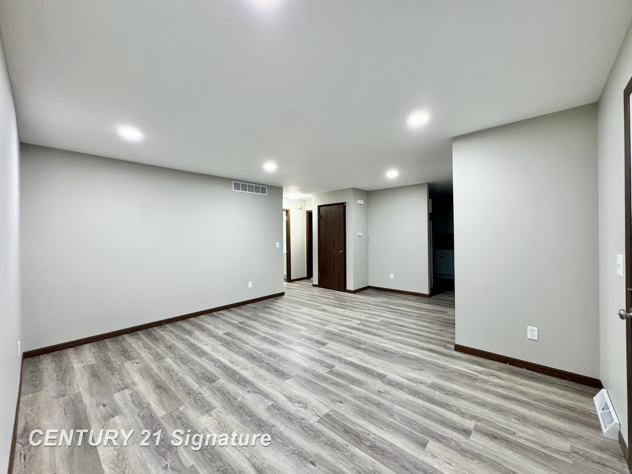 2480 N Center Street