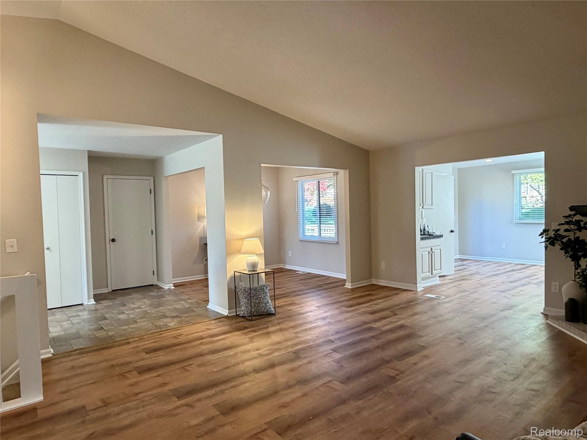 24492 Riverview Lane