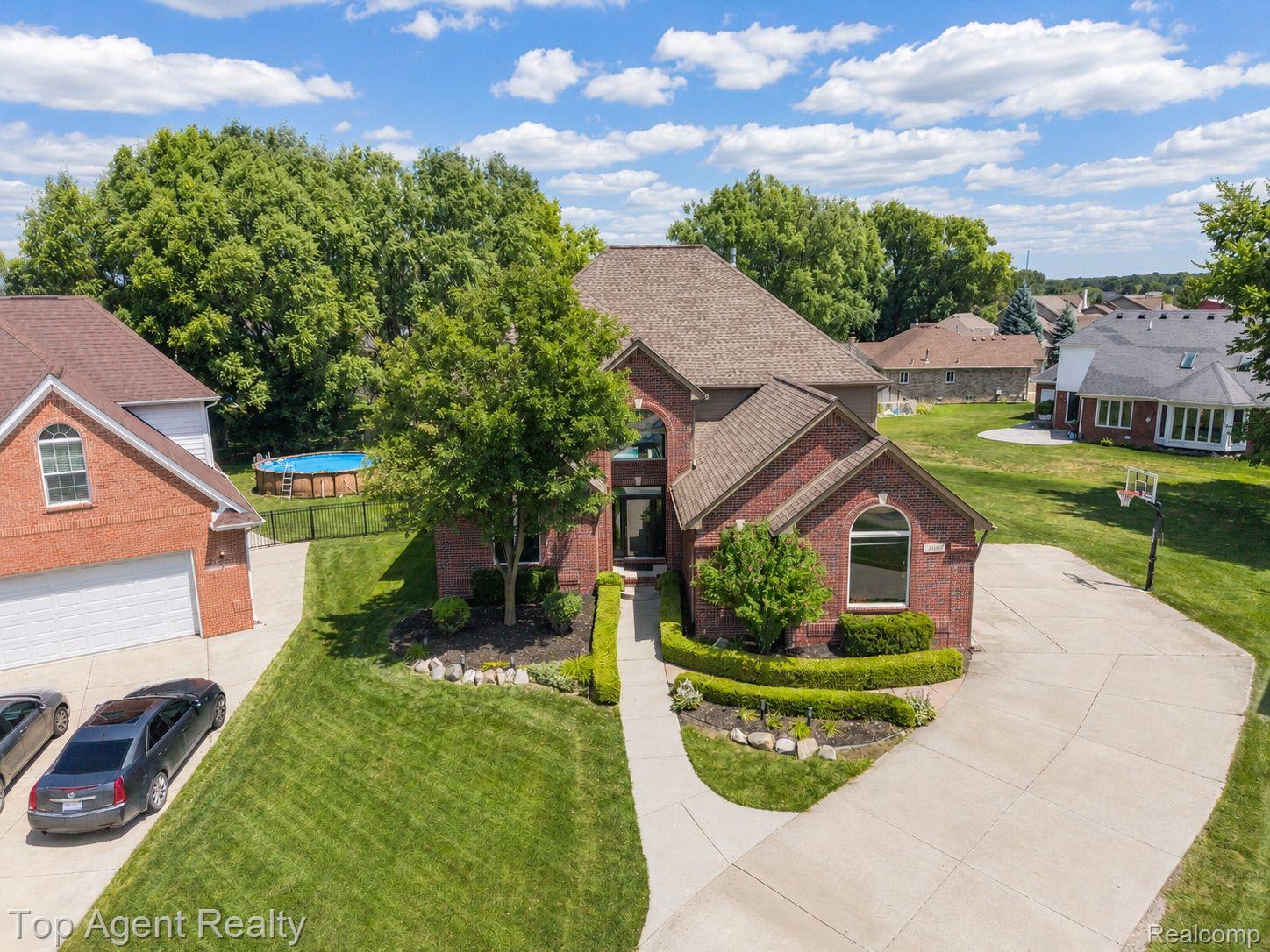 53268 Kakos Drive