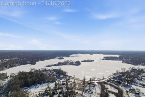 Tiny photo for 4901 Lake Grove Drive, White Lake Charter Township, MI 48383 (MLS # 20261001189)