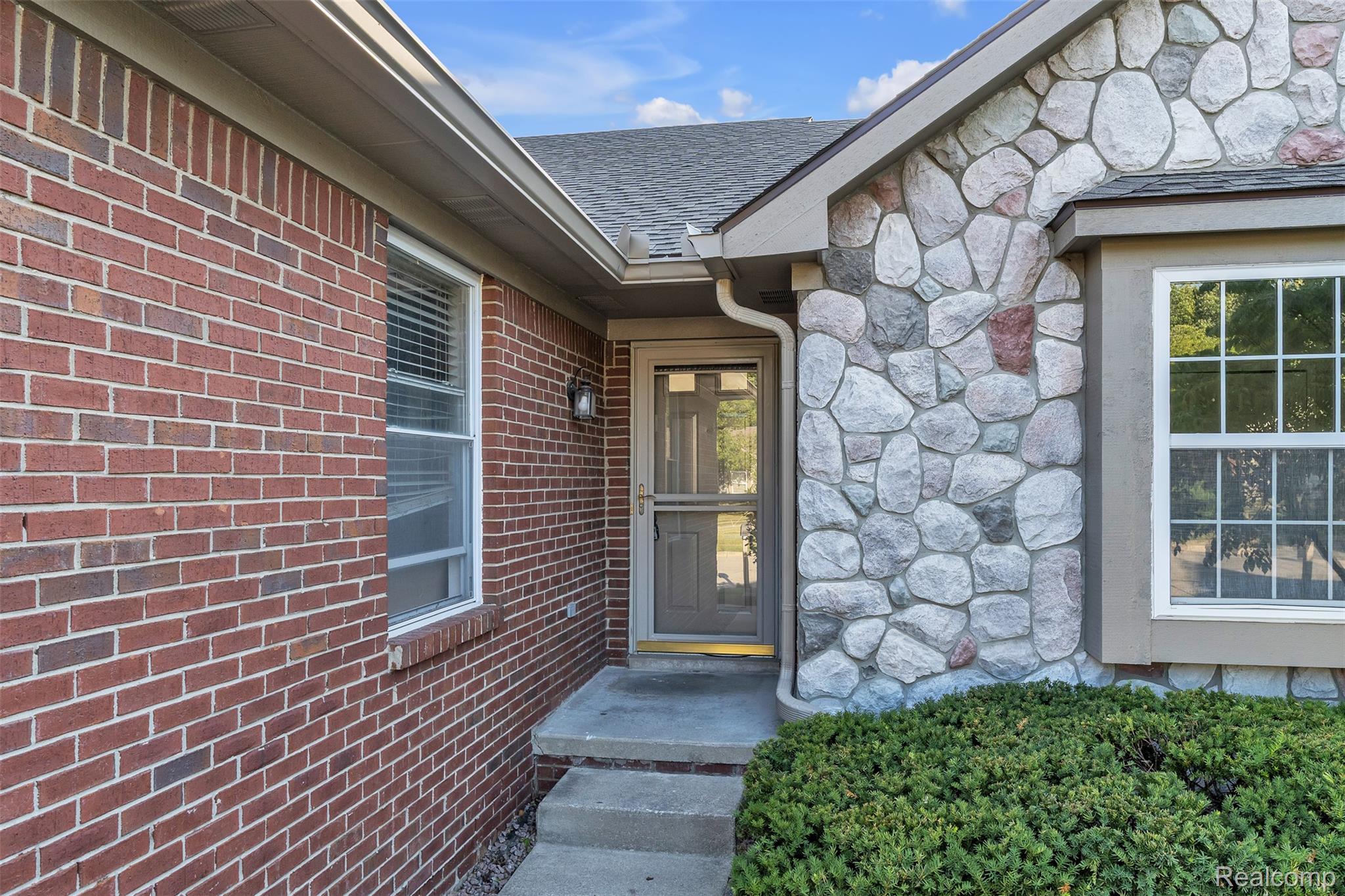 25476 Tara Lane 26