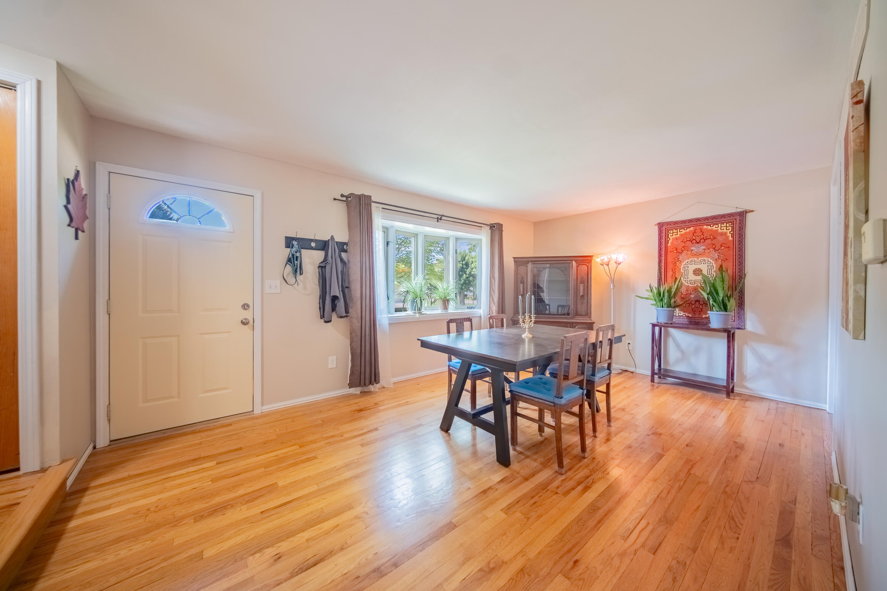 7957 Meadowview Court