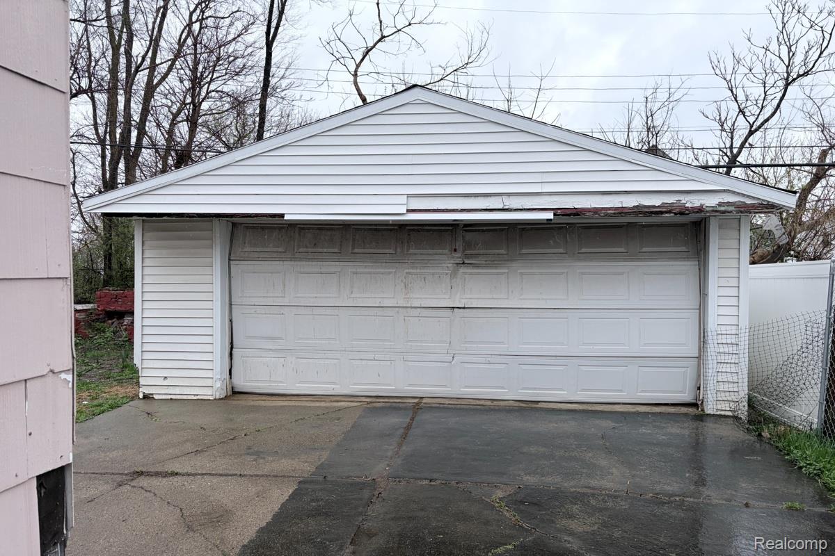 9377 Bessemore Street