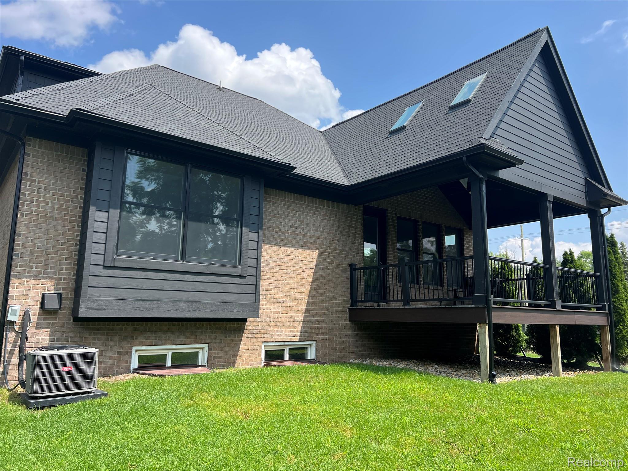 47443 Verona Ct