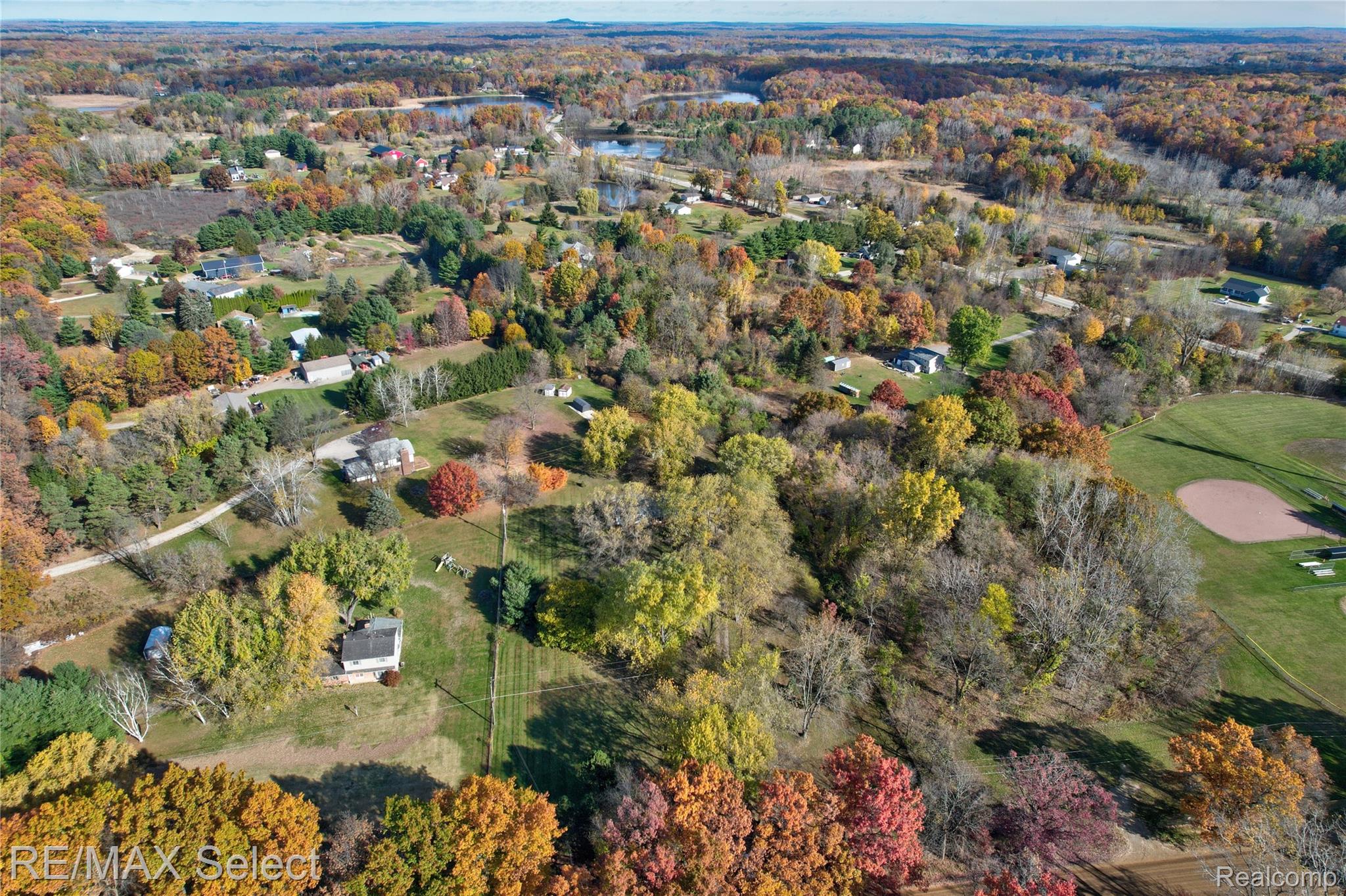 550 W Rose Center Road