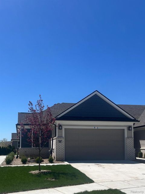 5841 Lakeway Drive Brighton Township MI 48116