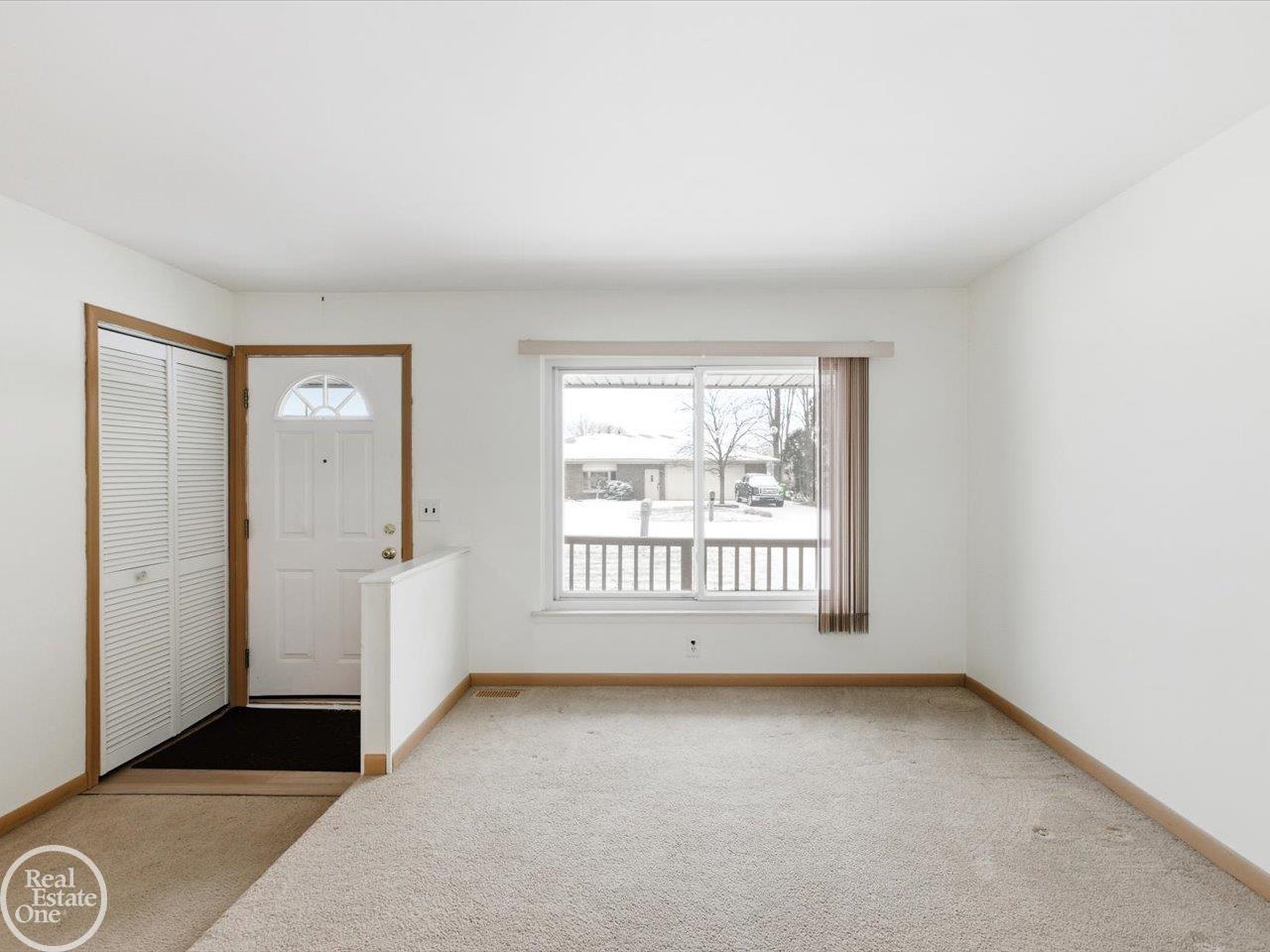 32065 Lakepoint Street