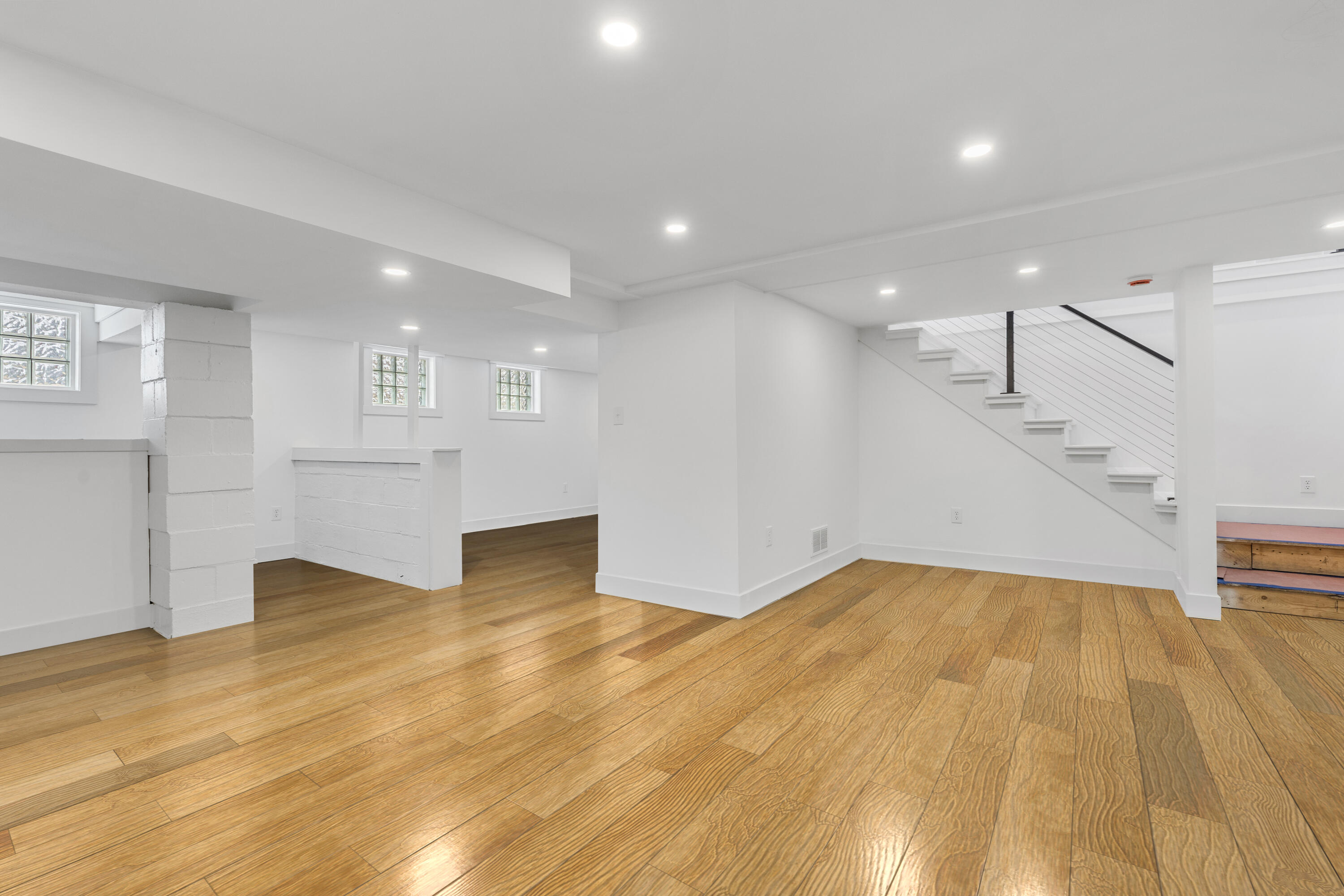 NewBuffaloCity_Berrien, Michigan 49117, United States, 4 Bedrooms Bedrooms, ,3 BathroomsBathrooms,Residential,Active,98428