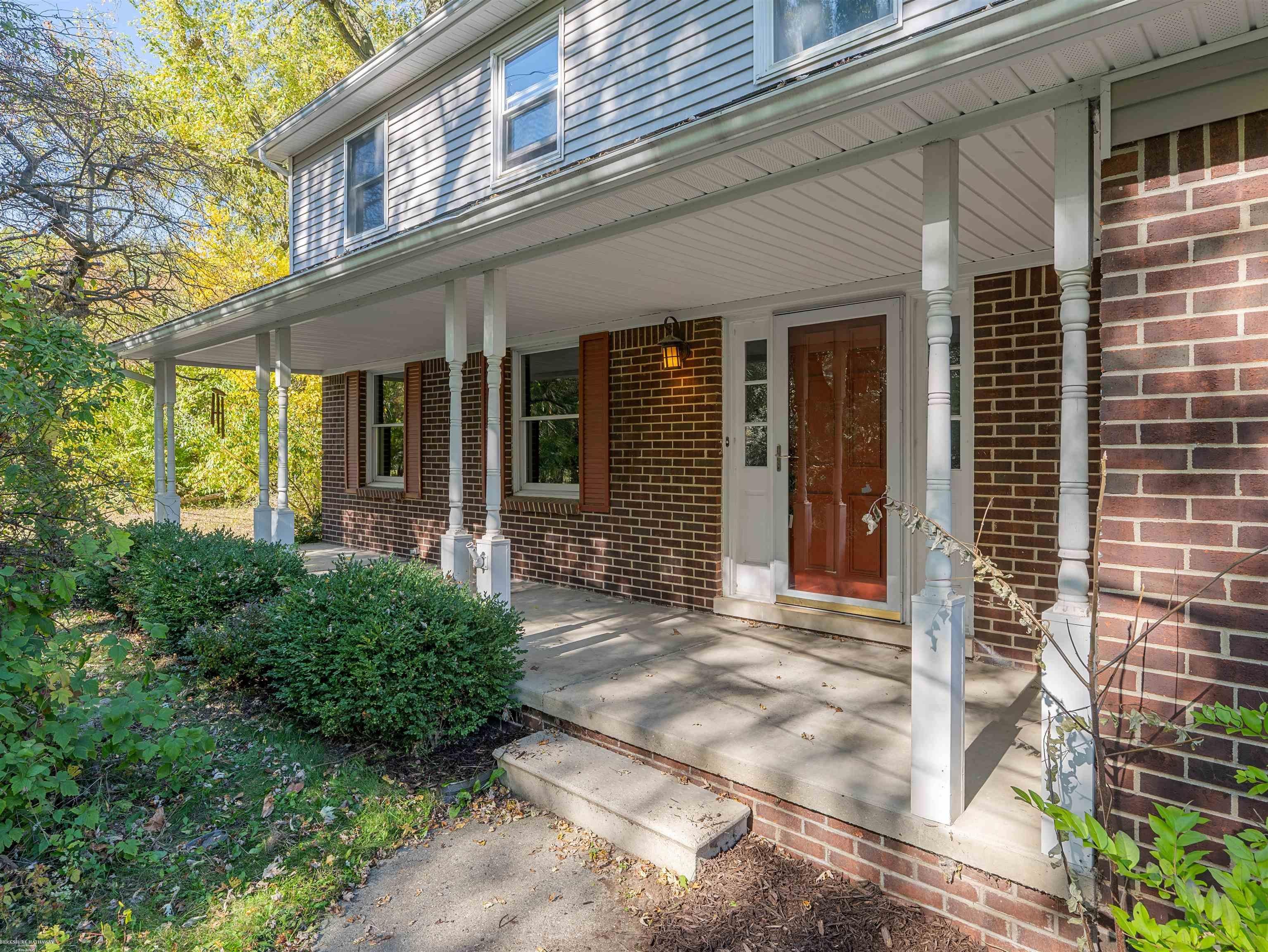 543 E Gunn Road