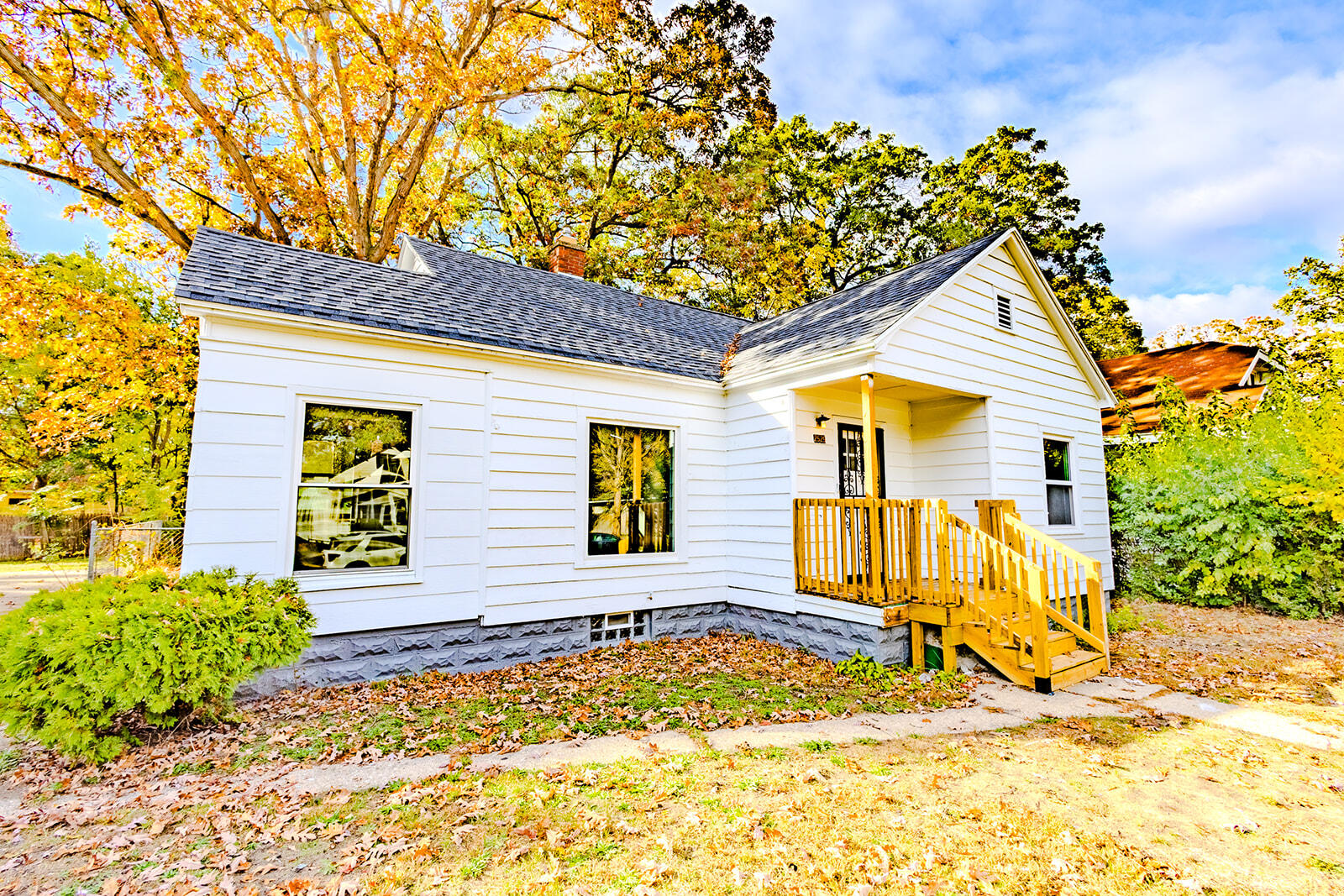 2525 Reynolds Street