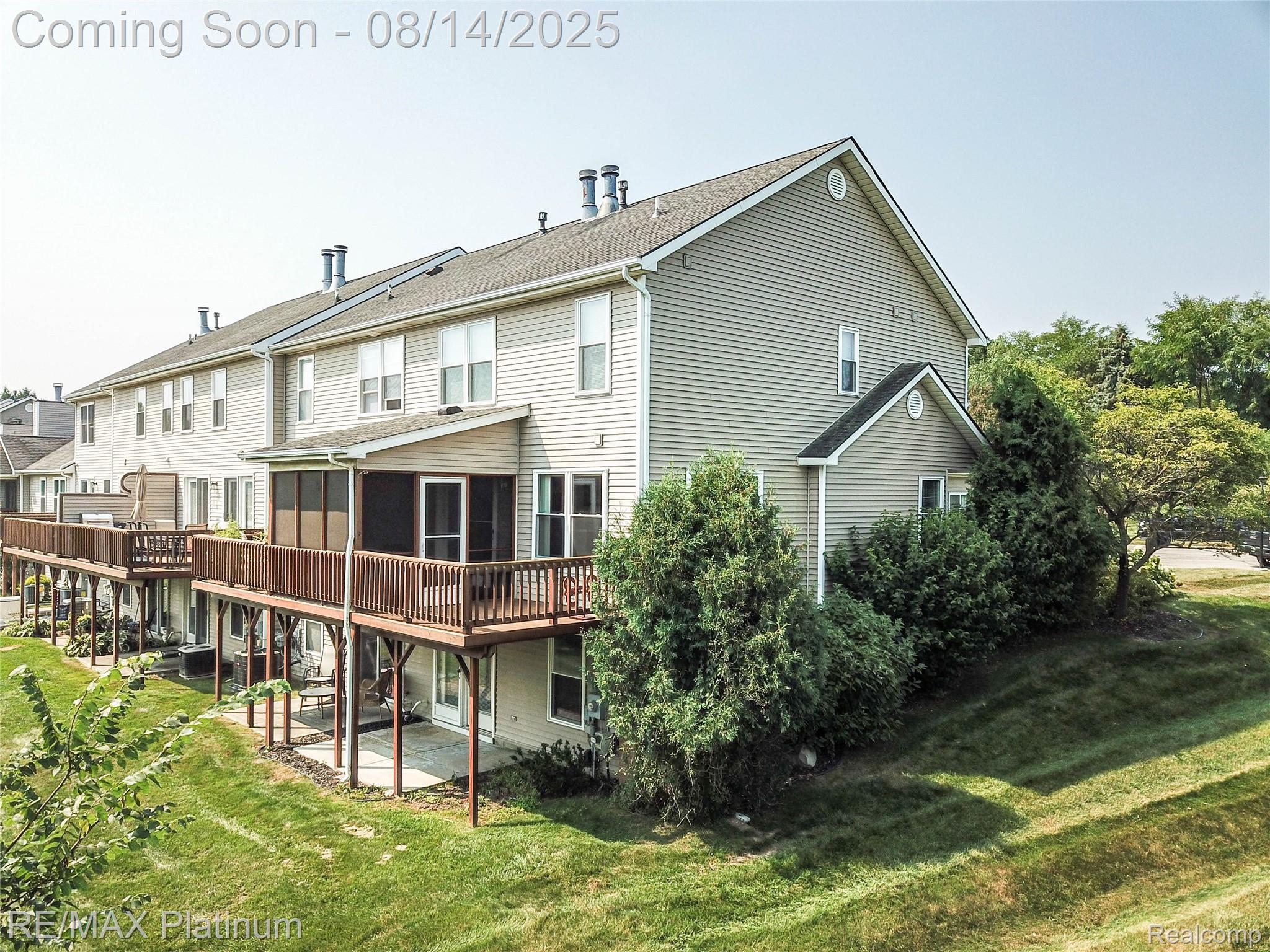 1496 Steeplechase Court