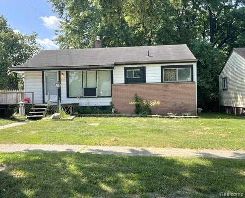 31415 GLEN ST, WESTLAND, MI 48186 - Image f9d4ea4b87004efb9a0b08420eaffaa6/2824611371