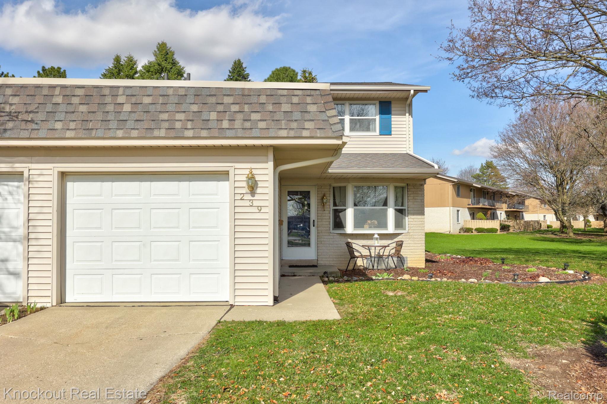239 Churchgrove Road
