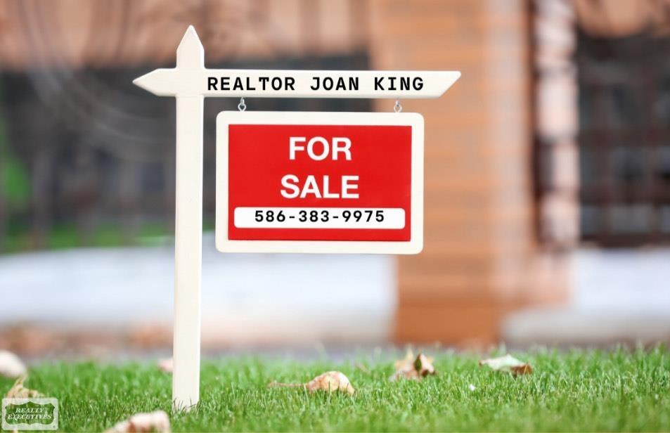 11577 Farmhill Drive