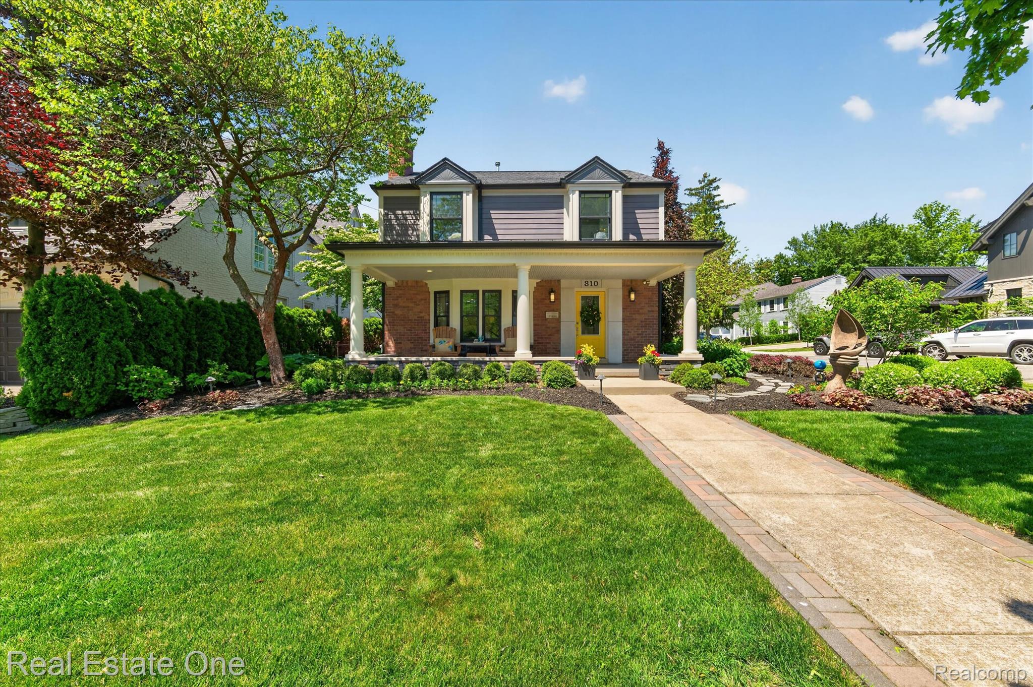 810 Harmon Avenue