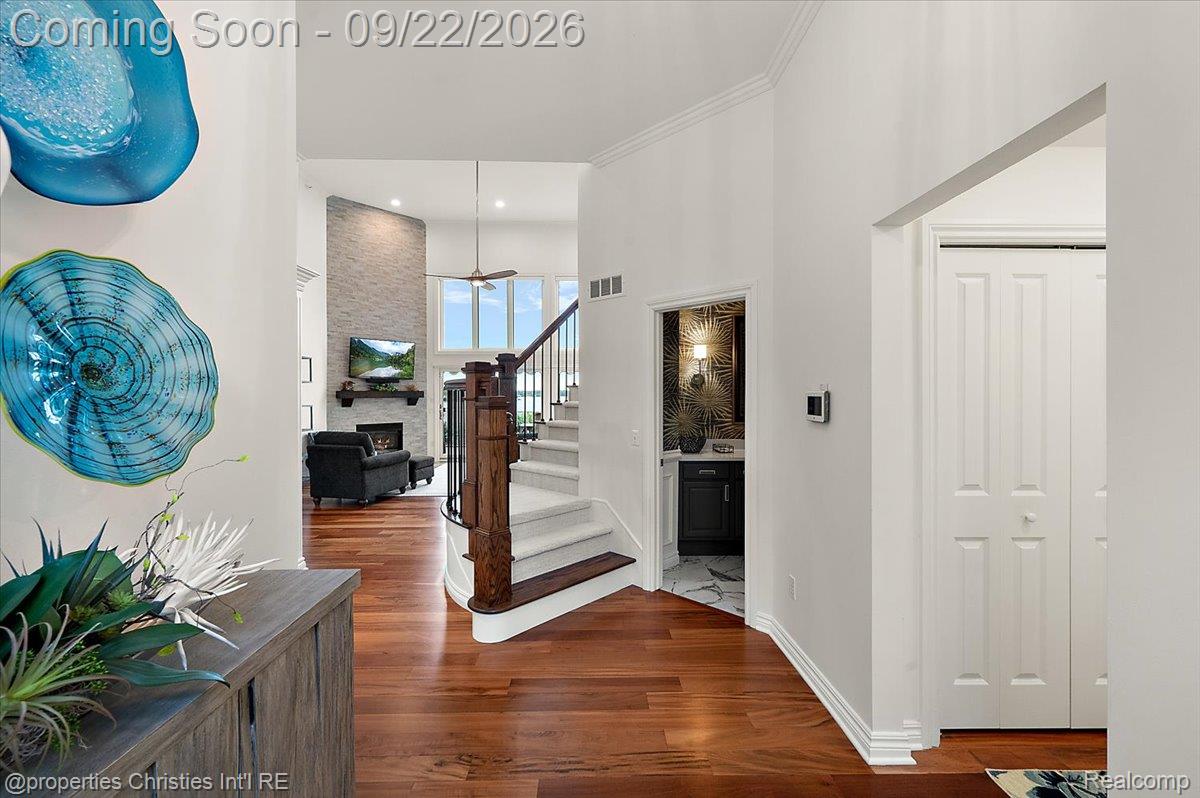 980 Sunset Drive