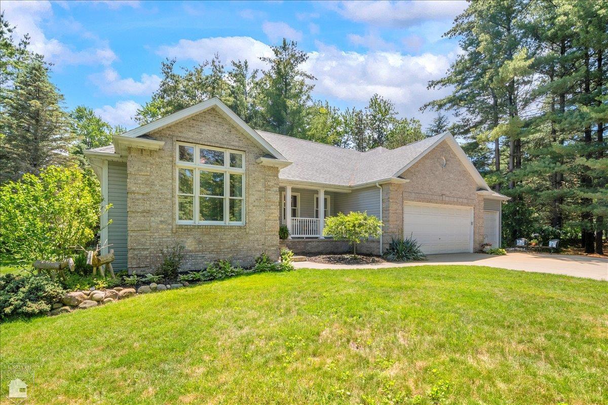 3079 Sandy Oaks Lane