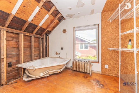 Tiny photo for 1334 White Street, Ann Arbor, MI 48104 (MLS # 81026054515)