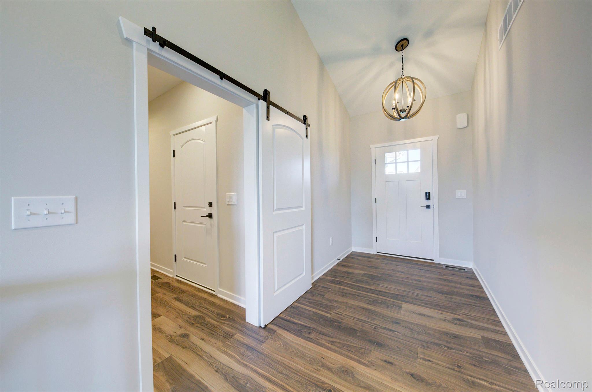 595 Birkdale (MOH 44) Drive