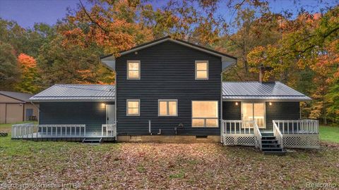 4121 Country Road Otter Lake Village MI 48464