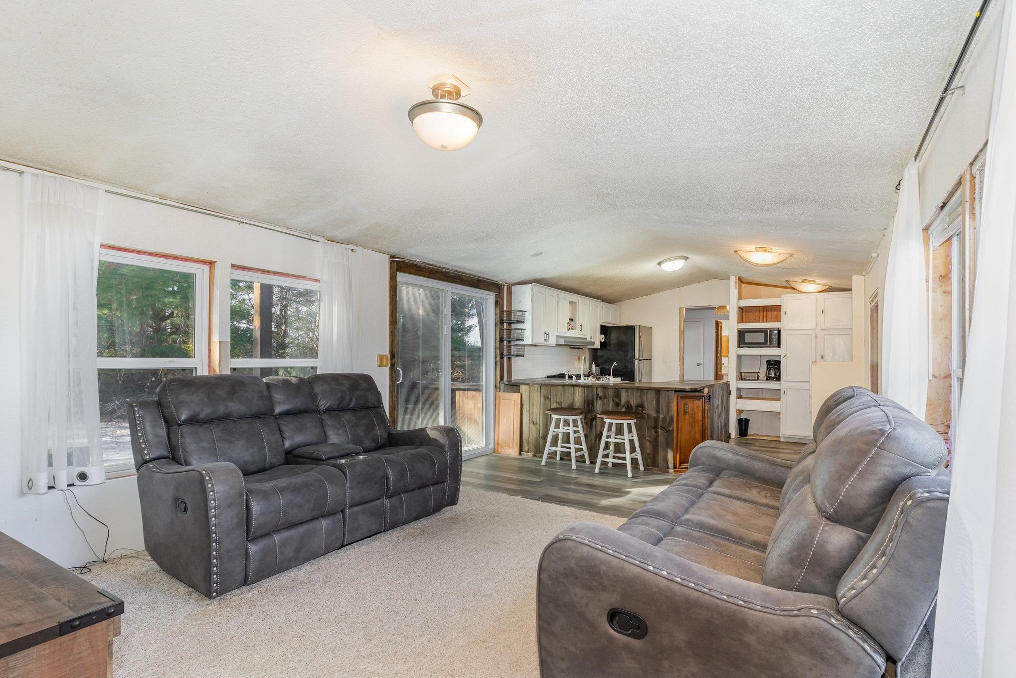 5689 E Baseline Road