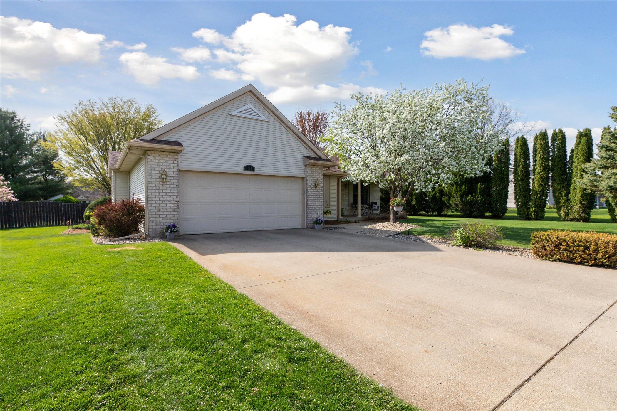 170 Gull Pointe Drive
