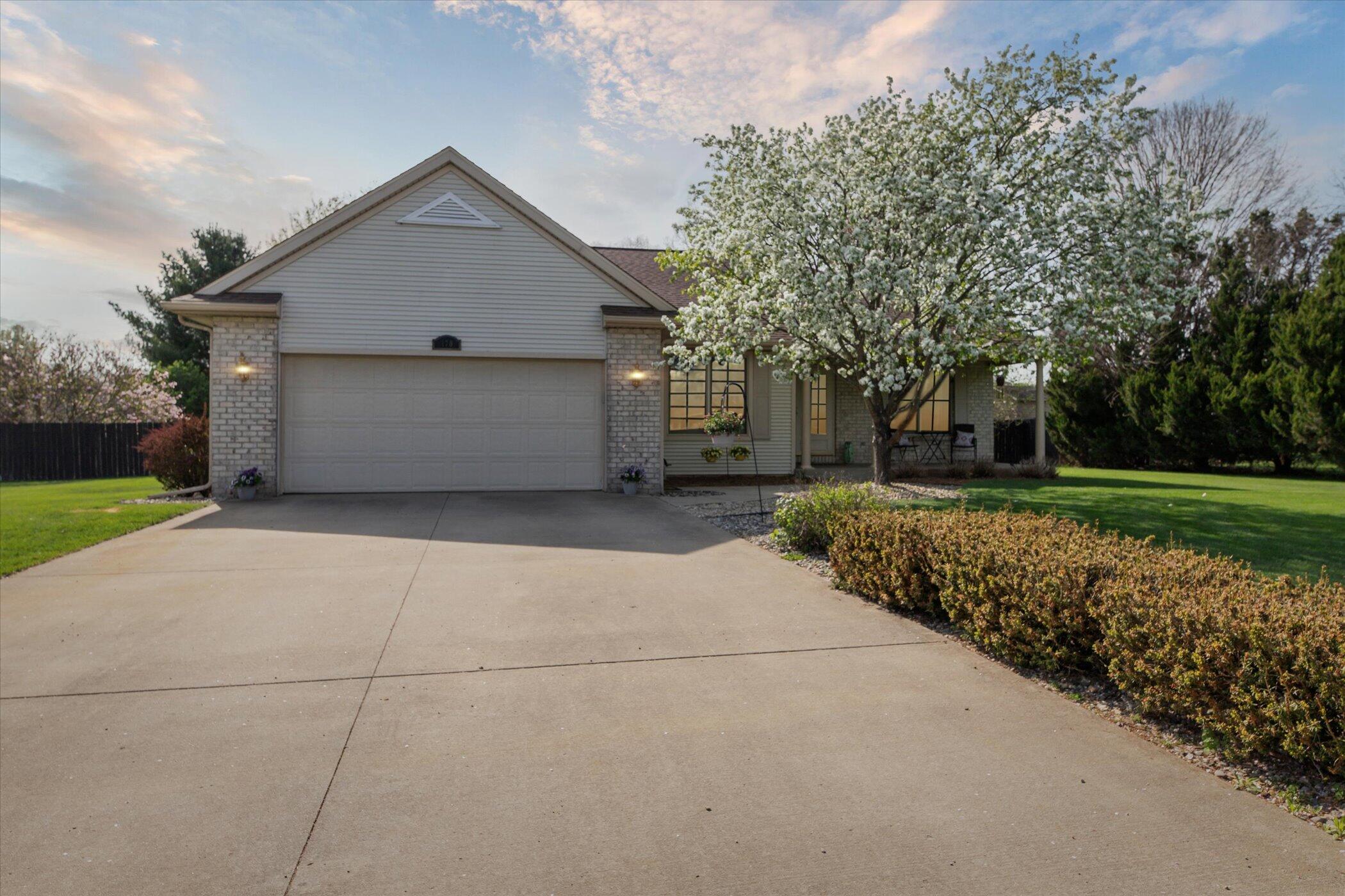 170 Gull Pointe Drive
