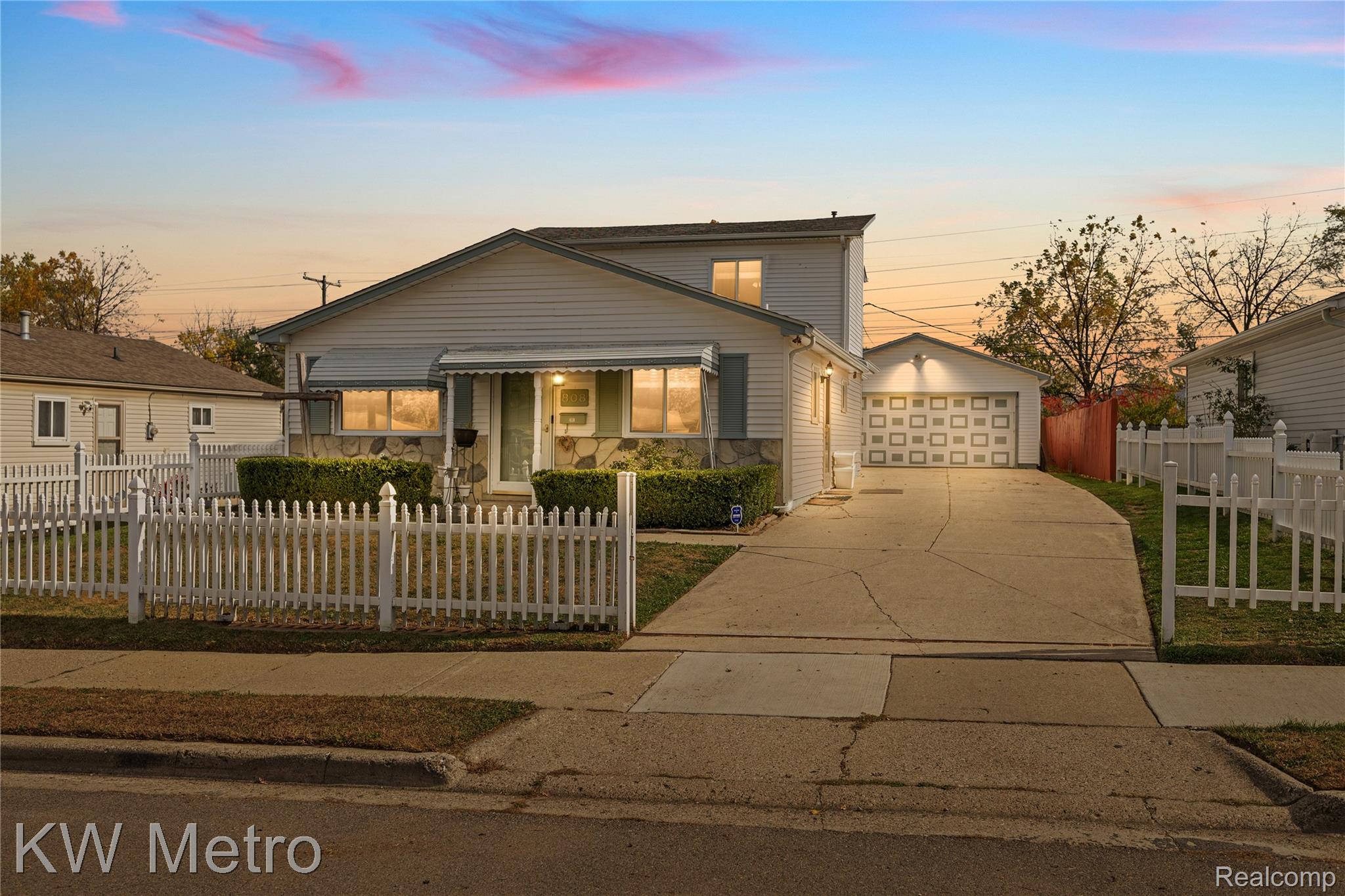 808 Kettering Avenue