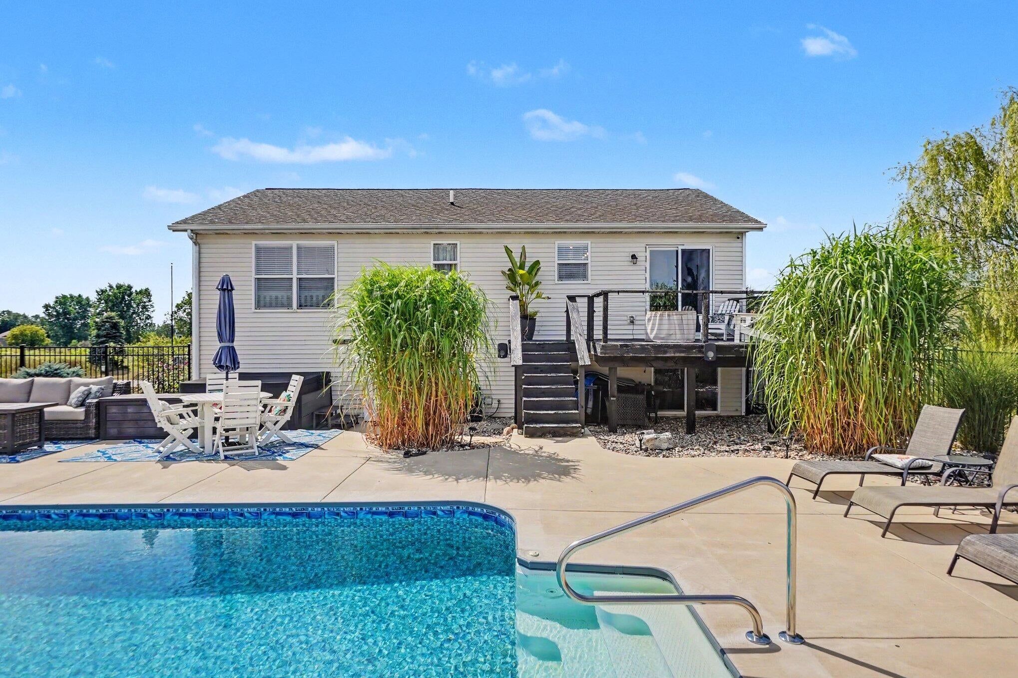 5192 Lilac Lane