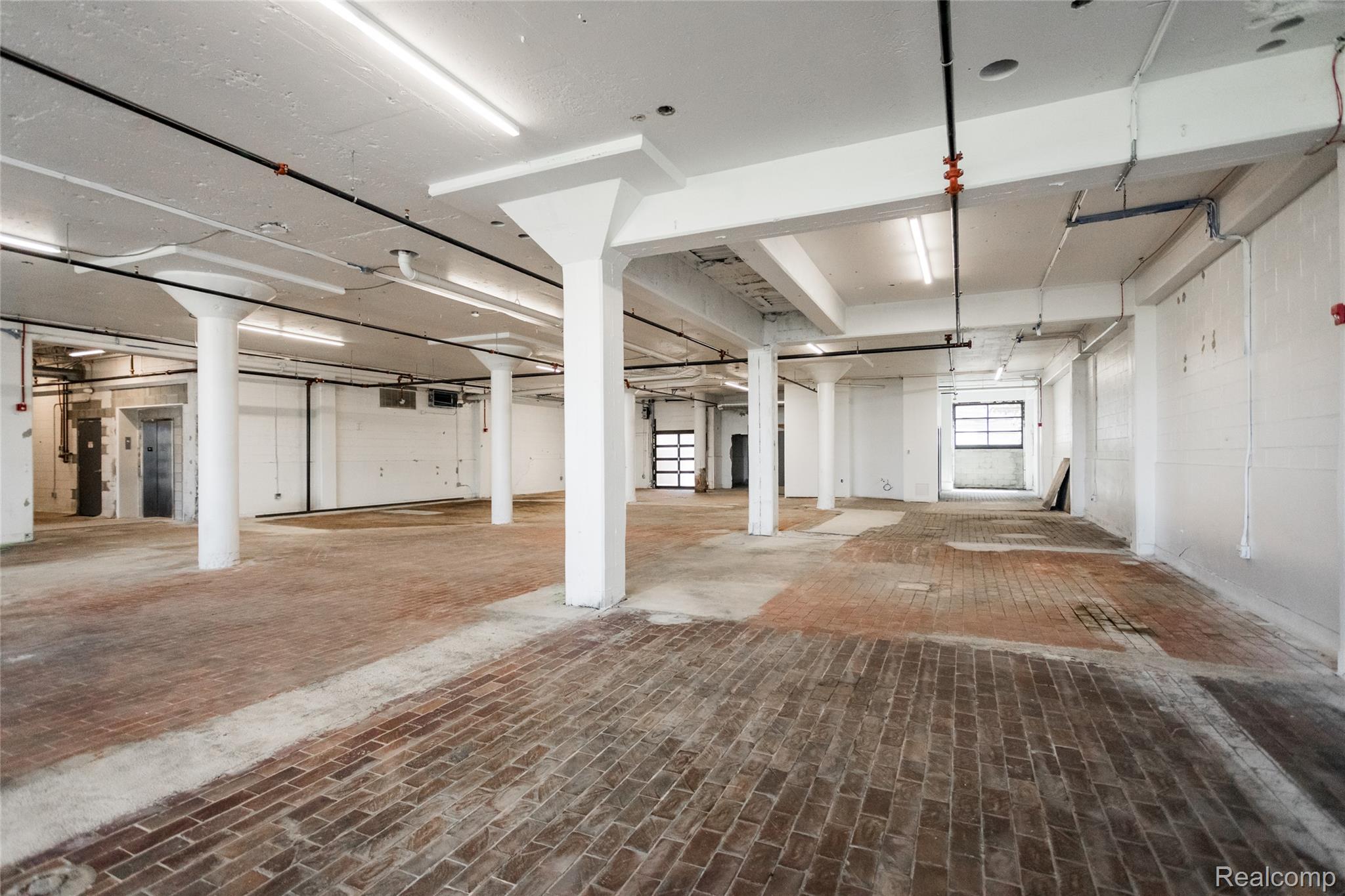 2000 Division Street