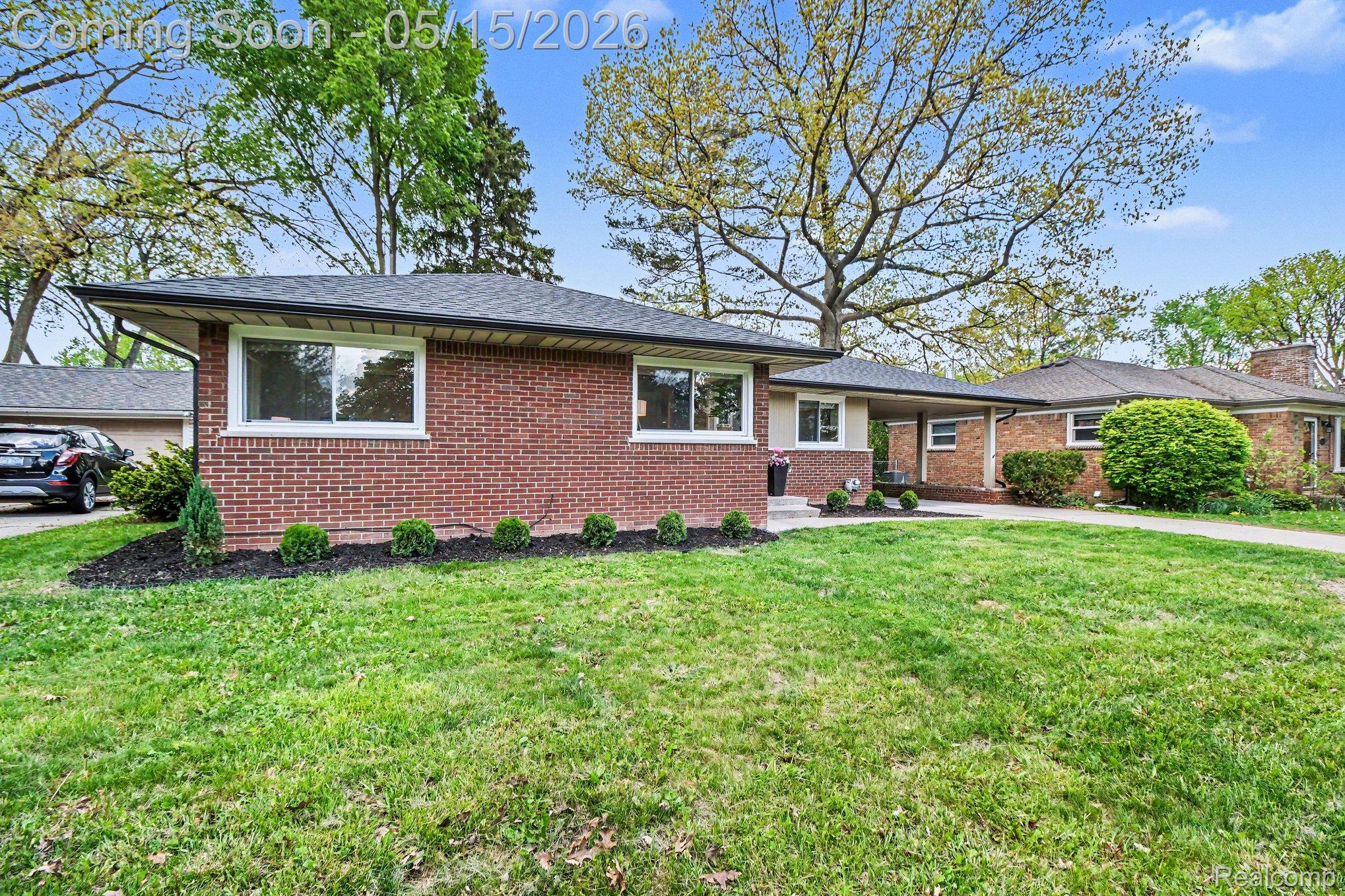4402 Buckingham Road