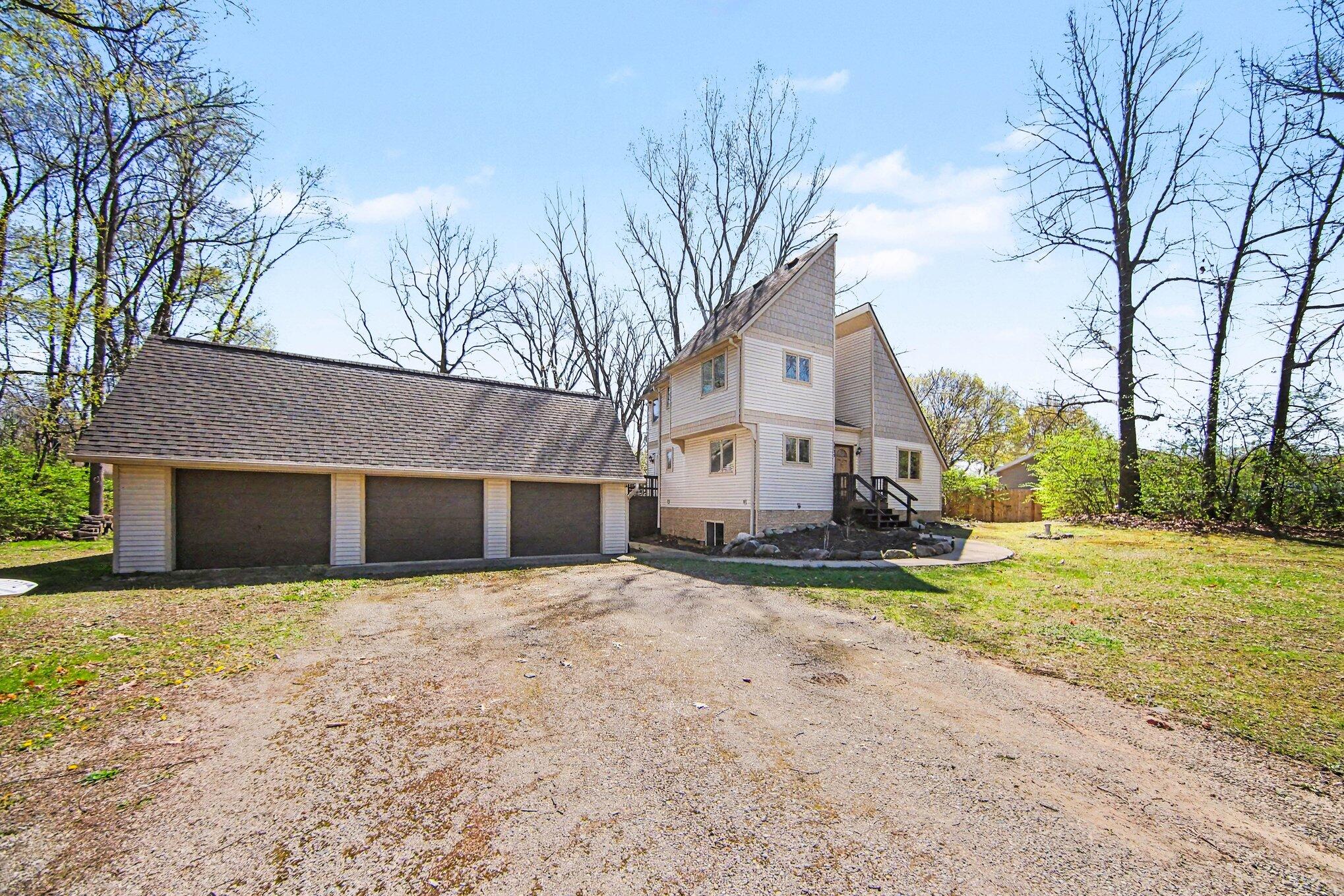 1235 Winifred Street