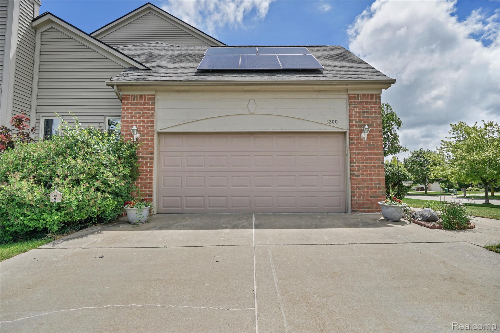 3200 Appleridge Drive