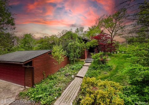 7250 Fosdick Road Saline City MI 48176