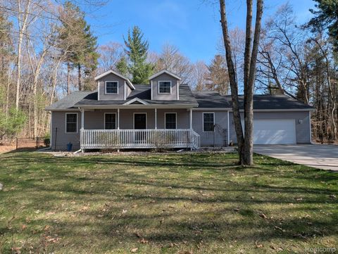 9642 Hummingbird Ct Reynolds Township MI 49329