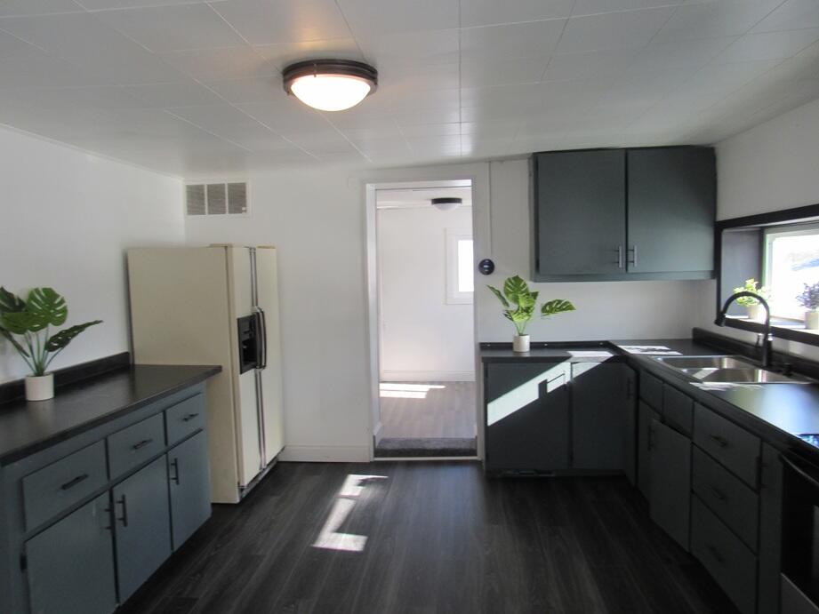 809 Washington Street