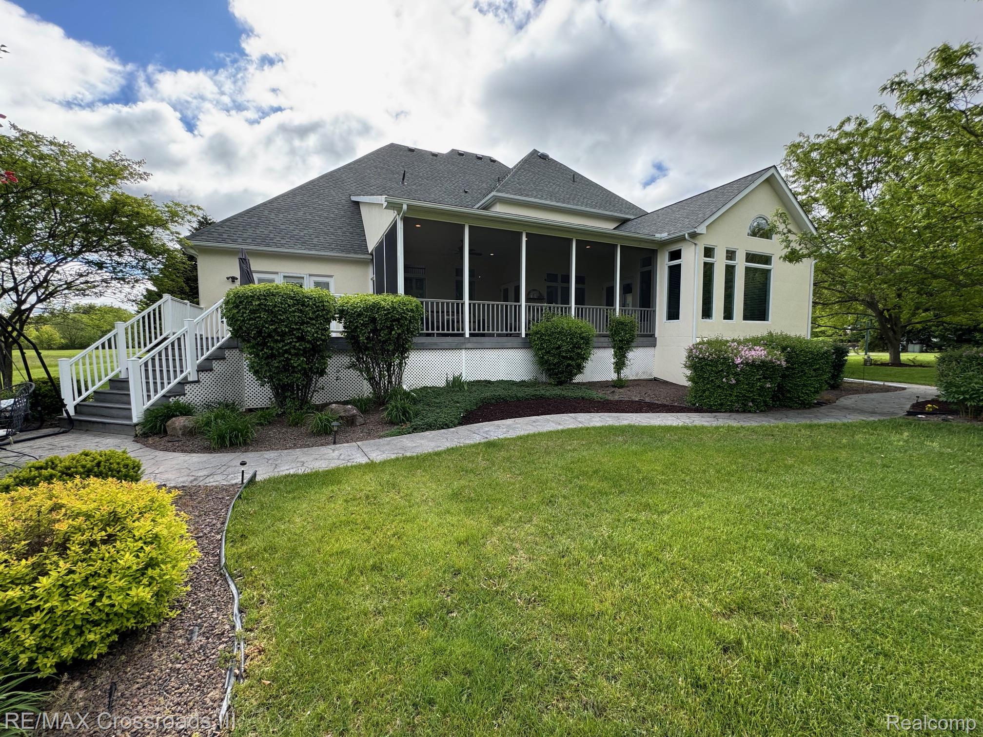 8525 CHERRY HILL Road