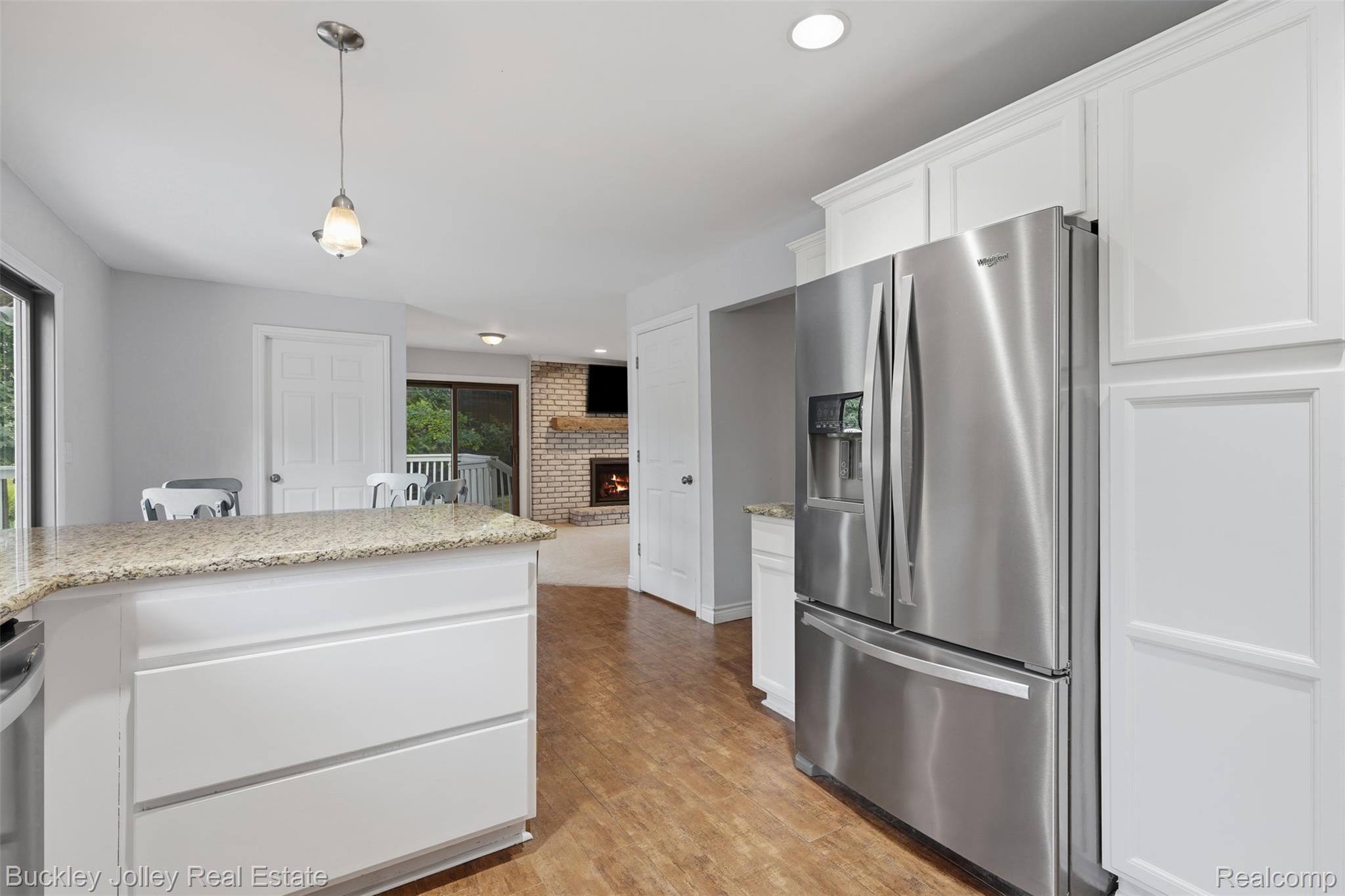 4851 Canyon Oaks Drive