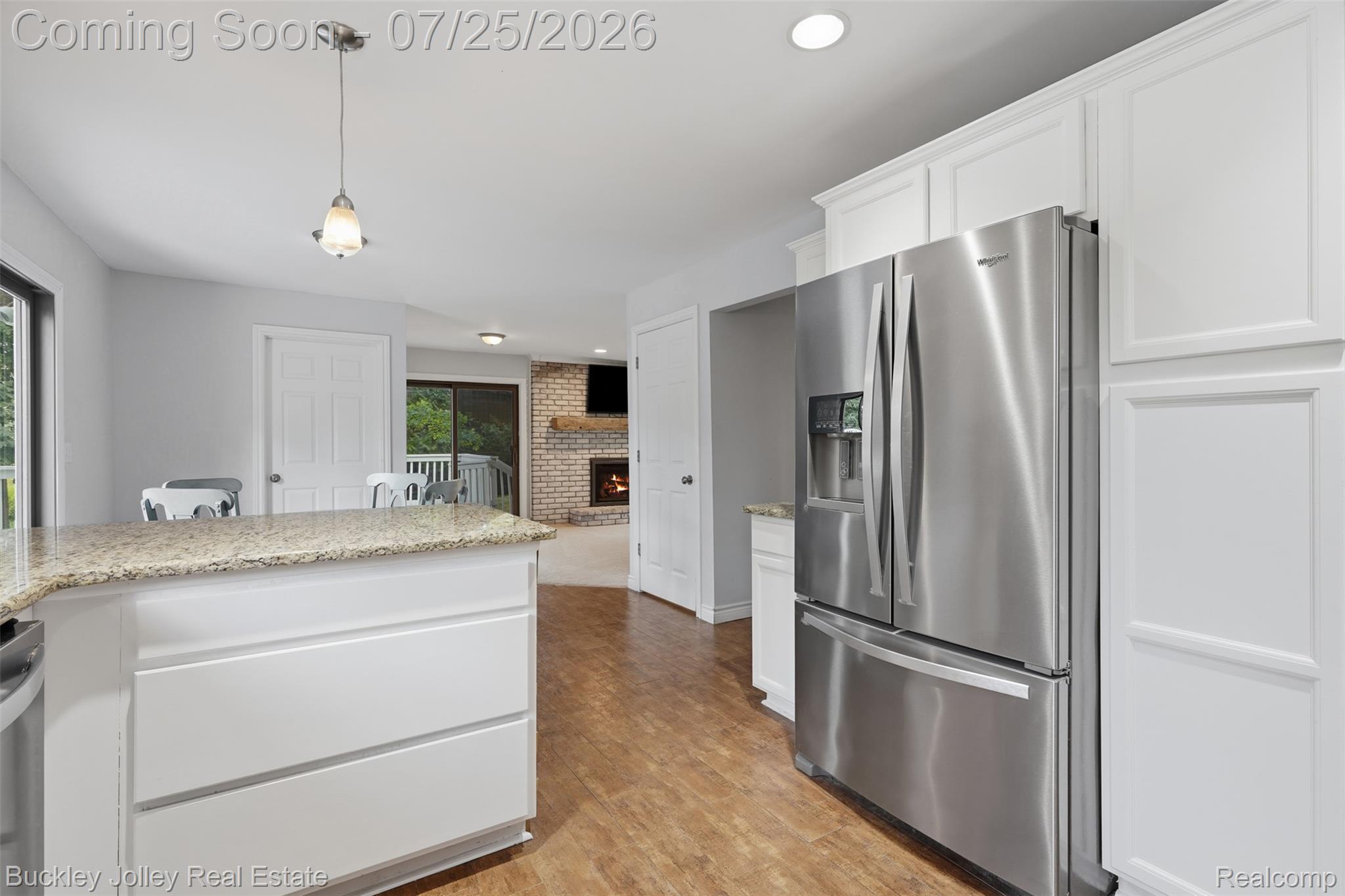 4851 Canyon Oaks Drive