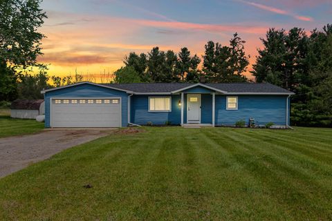 Photo of 1240 E Hastings Lake Road, Scipio Township, MI 49250 (MLS # 53026023730)
