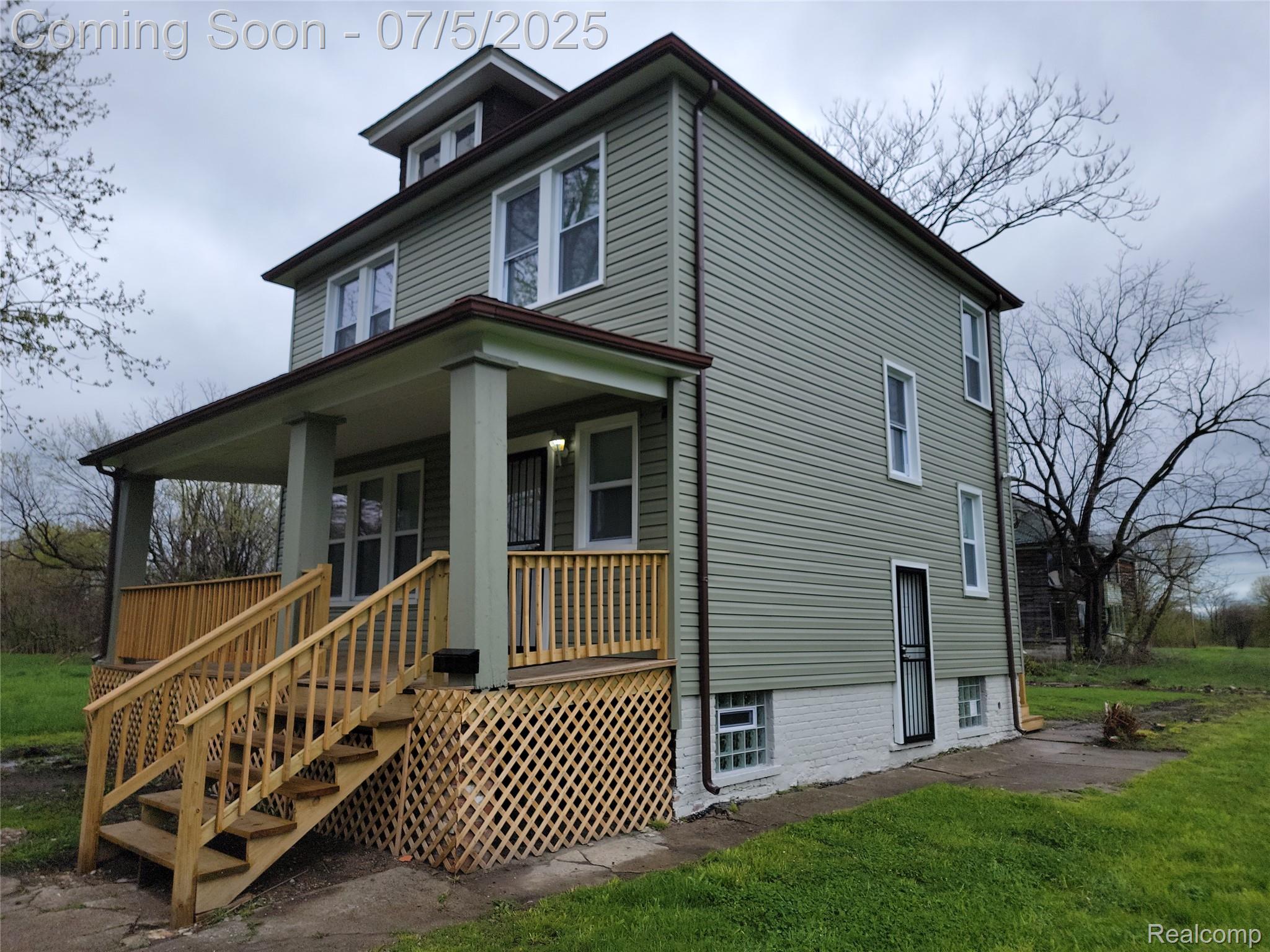 Detroit City, Michigan 48215, United States, 4 Bedrooms Bedrooms, ,1 BathroomBathrooms,Residential,Coming Soon,163567