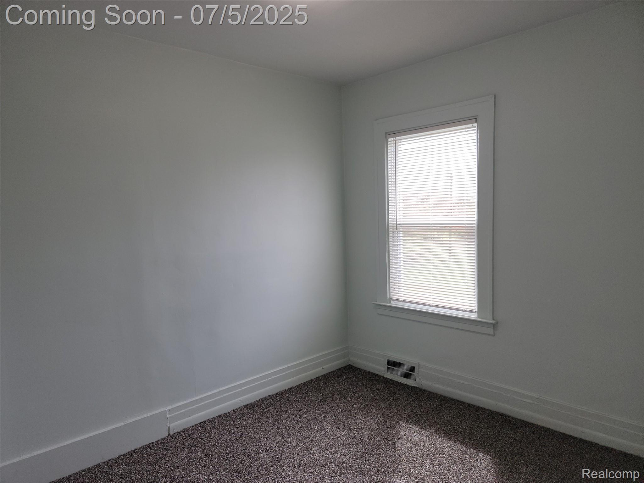 Detroit City, Michigan 48215, United States, 4 Bedrooms Bedrooms, ,1 BathroomBathrooms,Residential,Coming Soon,163567