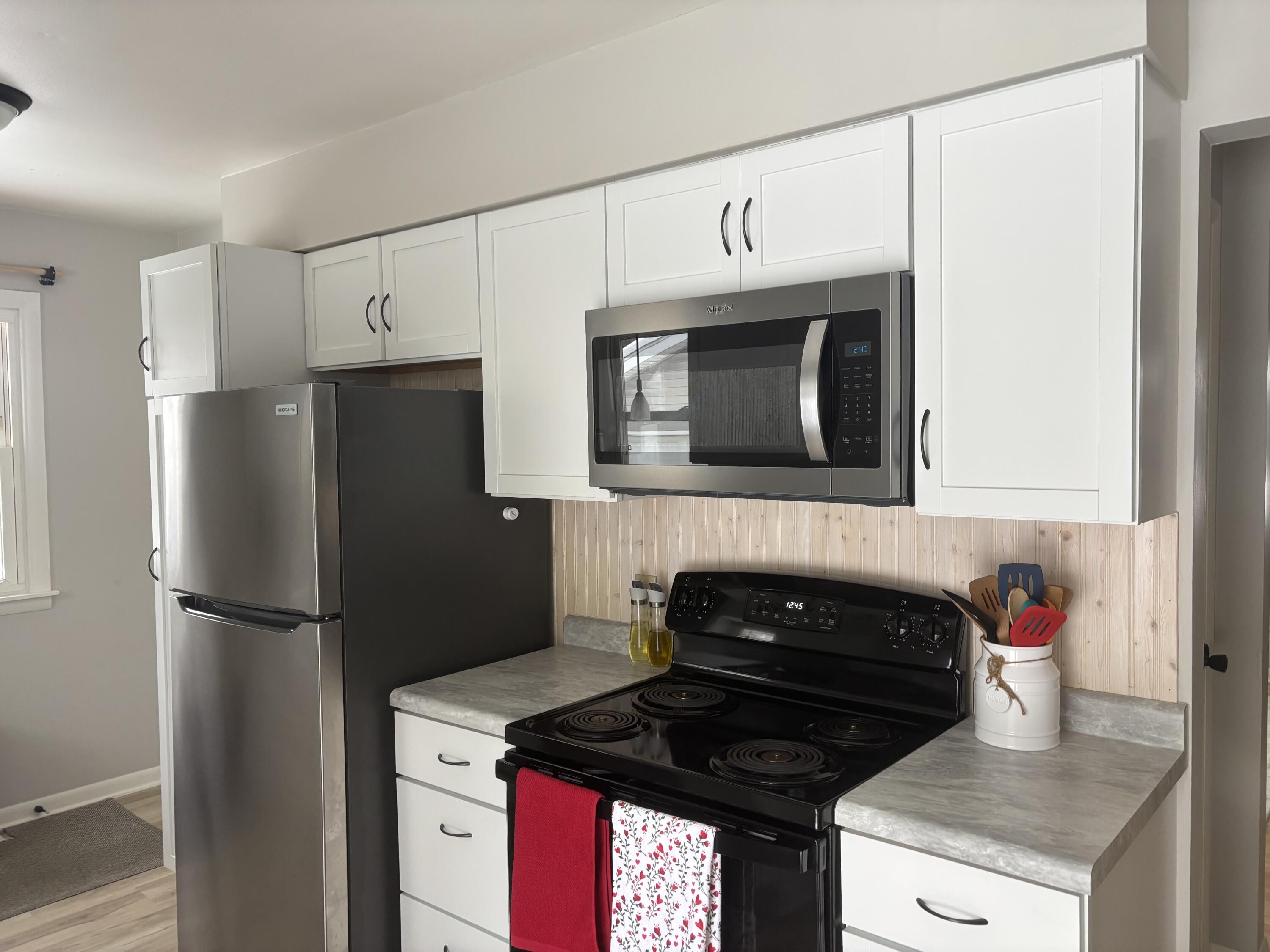 3235 Gladiola Avenue SW