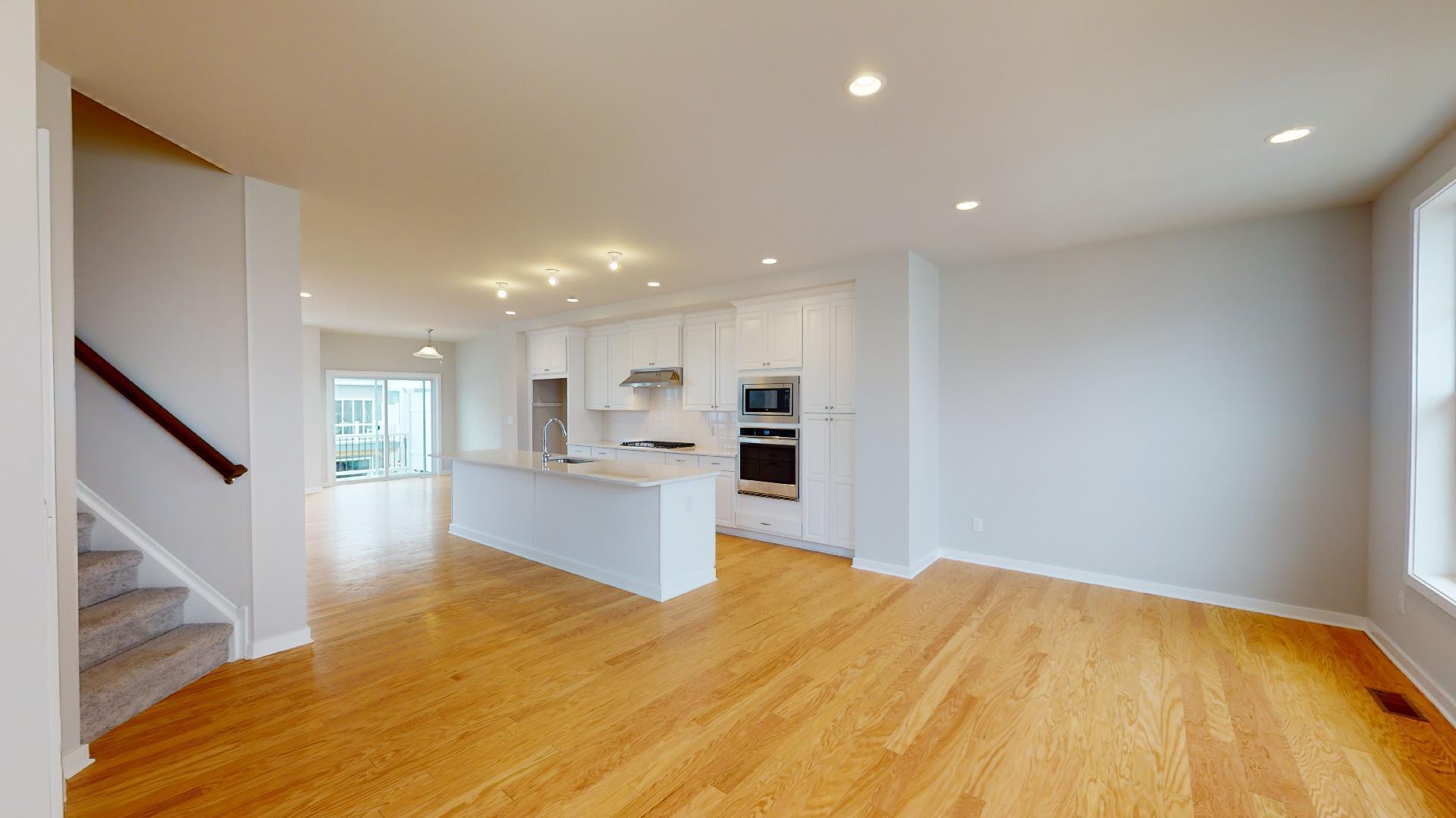 2877 Rayfield Avenue