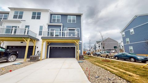 2877 Rayfield Avenue Ann Arbor City MI 48105