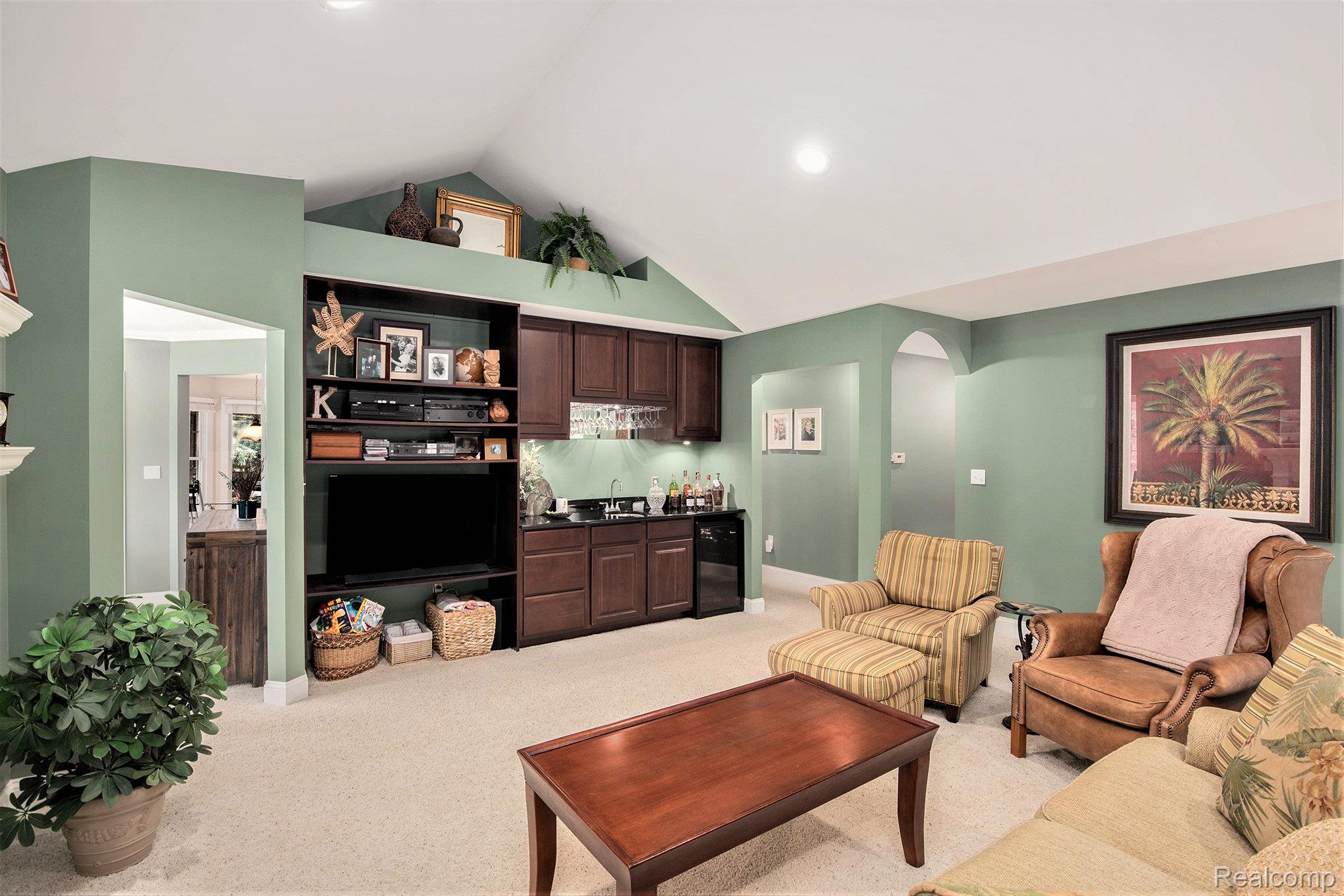 3677 Wedgewood Drive