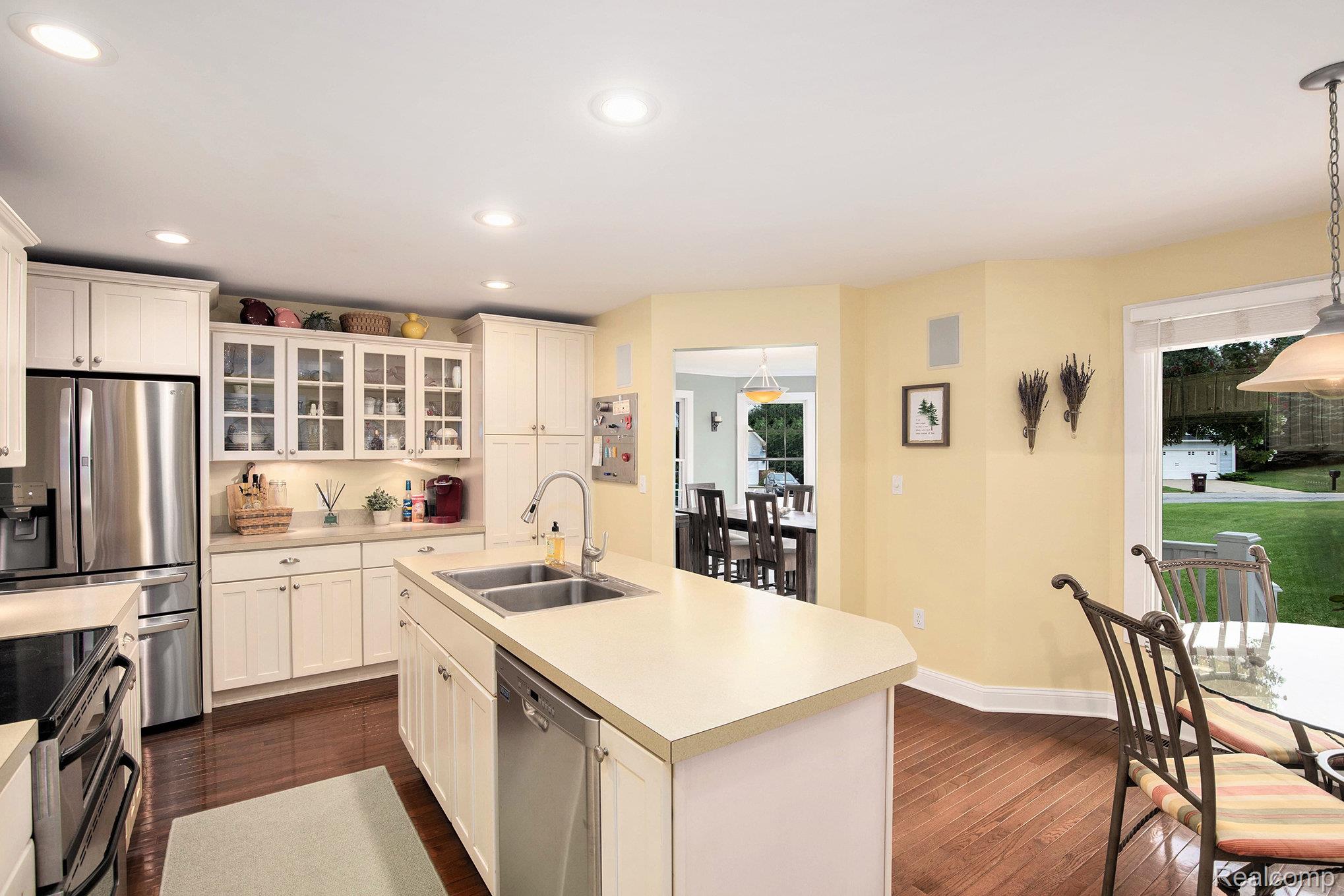 3677 Wedgewood Drive