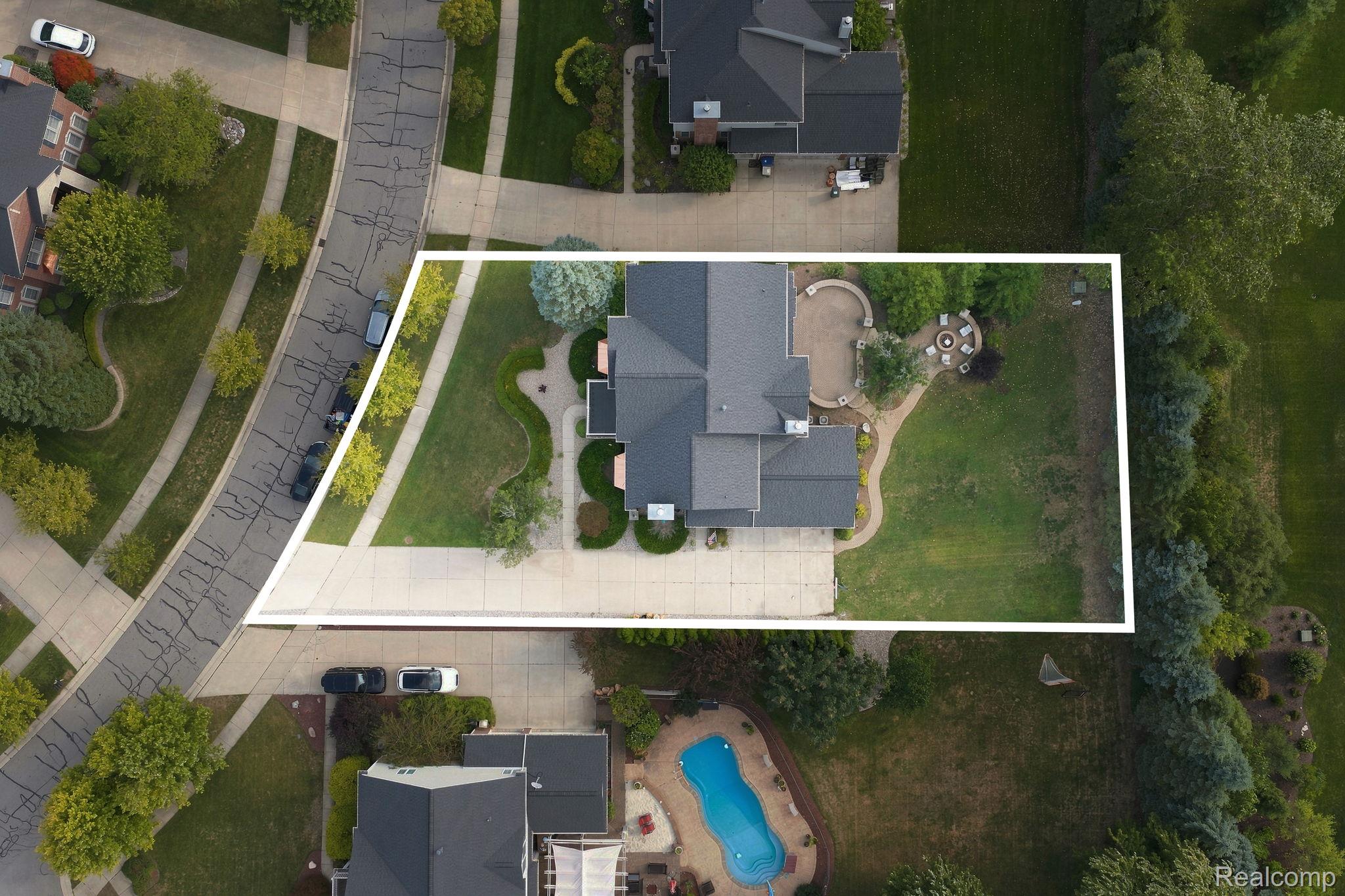 48645 Antique Road