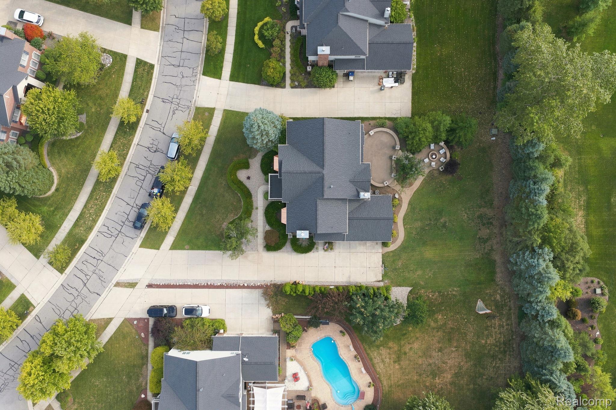 48645 Antique Road